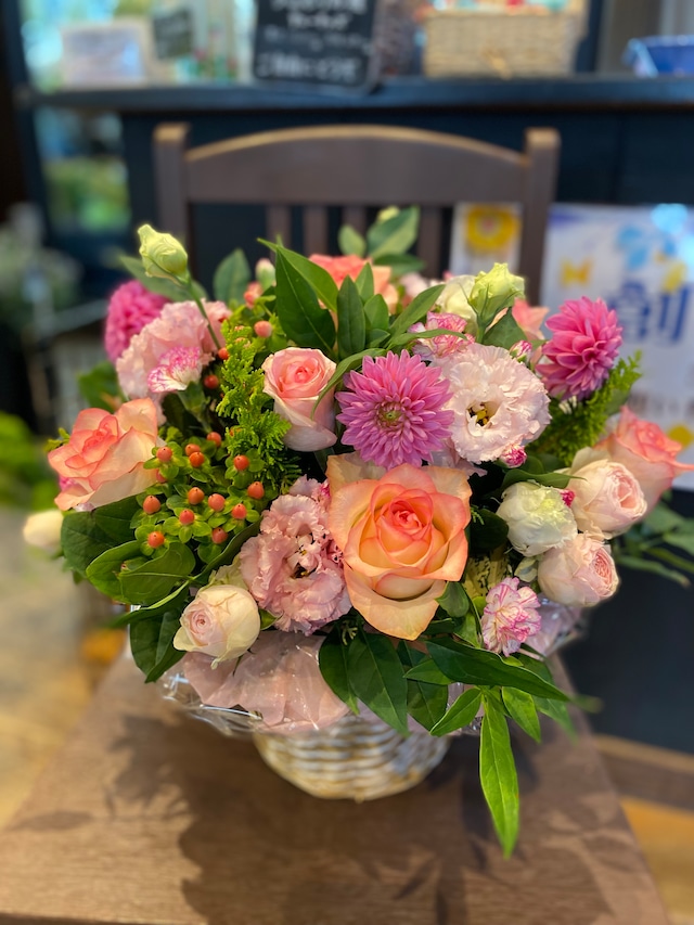 結婚記念日のフラワーアレンジメント